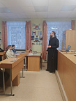 В Зауралье насельник монастыря выступил в сельской школе