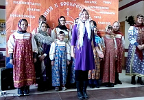 В Кургане воспитанники православной и воскресной школ выступили на выставке-ярмарке «Добрый свет Рождества»