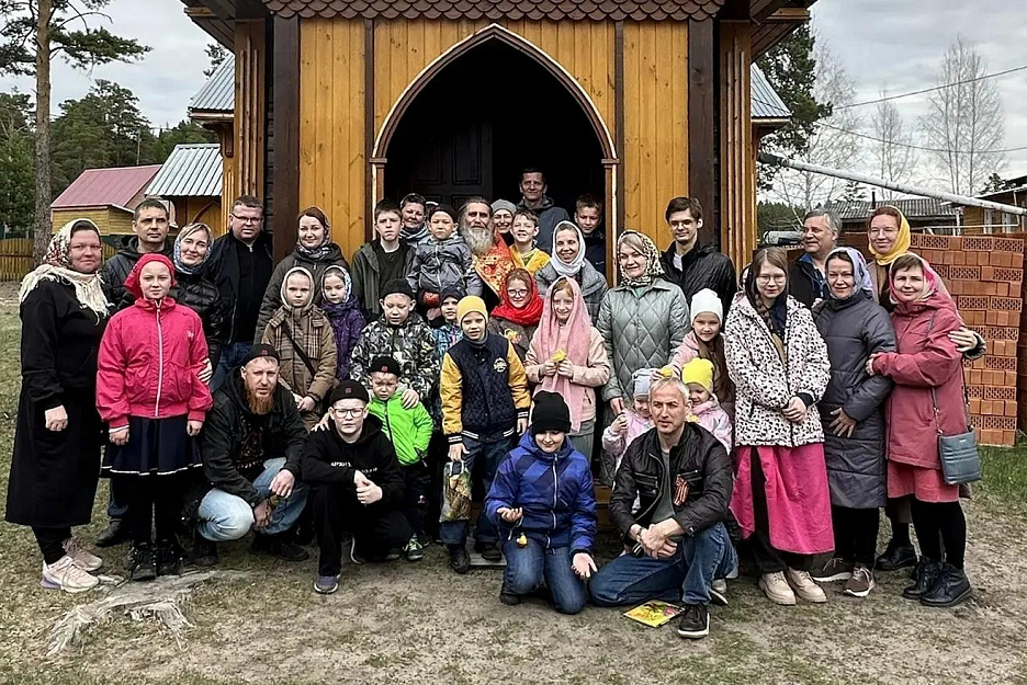 Воспитанники Епархиальной воскресной школы побывали в храме посёлка Старый Просвет