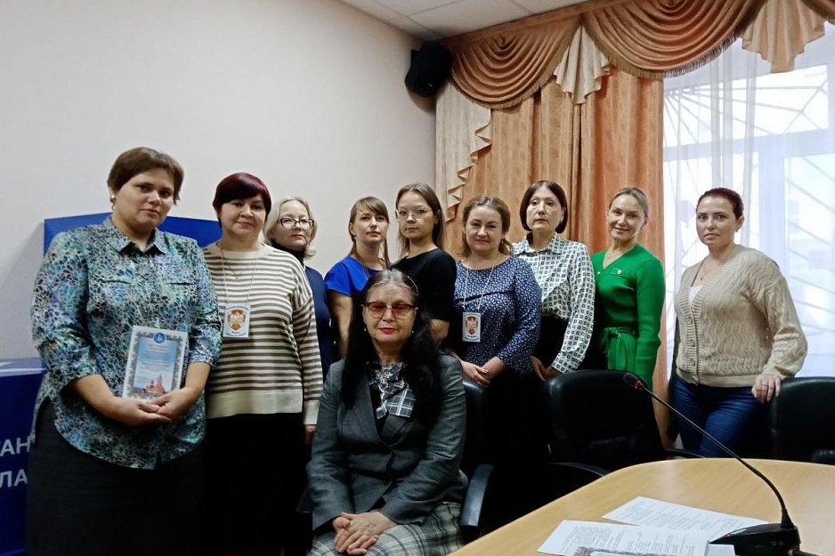 Педагоги учебных заведений Курганской области обсудили духовные основы патриотического воспитания молодежи