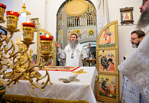 В частоозерском храме состоялась архиерейская Литургия
