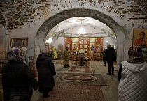 В старинном храме села Усть-Суерское два архиерея совершили Литургию