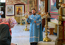 В день Почаевской иконы Божией Матери митрополит Даниил совершил Литургию в главном храме Кургана