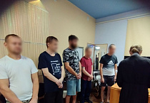 Курганский священник провел в наркодиспансере беседу о борьбе со страстями