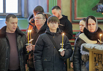 В первый день Великого поста митрополит Даниил прочитал первую часть покаянного канона