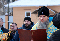 Митрополит Даниил освятил купола и кресты для нового Чимеевского храма