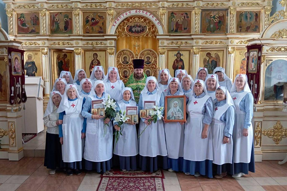 В Кургане сестричество при Порт-Артурском храме пополнилось новыми сёстрами
