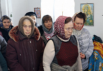 В храме села Мендерское состоялась Литургия в честь престольного праздника