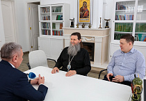 Курганский сенатор Сергей Муратов получил награду ВРНС за поддержку Русского мира
