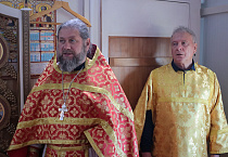 В храме села Садовое совершена первая архиерейская Литургия