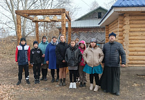 Школьники из зауральского села побывали в Усть-Суерском храме