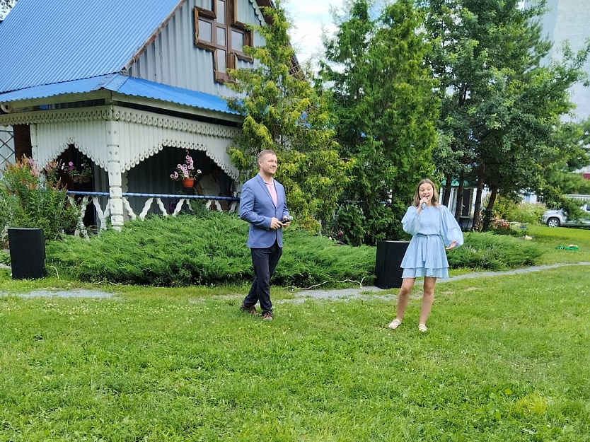 Праздники в честь семьи прошли зауральских храмах