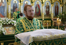 Митрополит Даниил в шестой раз совершил Литургию в престольный праздник Троицкого собора Кургана
