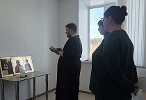 В Кетовской больнице открыли молебную комнату