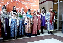 В Кургане воспитанники православной и воскресной школ выступили на выставке-ярмарке «Добрый свет Рождества»
