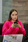 «Люди с безграничными возможностями»: в Юговке состоялась презентация фильма об ансамбле жестовой песни «Поющие руки»