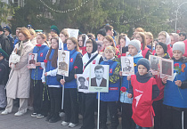 В Кургане священники участвовали в митинге в честь прибытия «Эстафеты Победы»