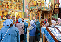 Митрополит Даниил в сослужении епископа Магнитогорского Зосимы совершил раннюю Литургию