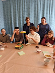 В Глядянском священник помог школьникам совершить необычное кулинарное путешествие