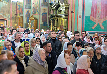 В Рождество Христово 2025 года митрополит Даниил совершил ночную праздничную службу