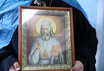 Митрополит Даниил в святочные дни посетил Курганскую областную клиническую больницу