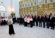 В Свято-Троицком соборе Кургана прозвучали рождественские песнопения