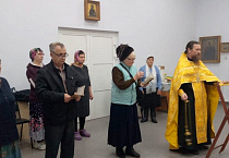 Священник из Варгашей посетил сёла на севере района