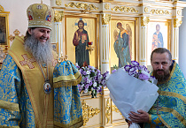 Митрополит Даниил в престольный праздник Порт-Артурского храма Кургана совершил Литургию