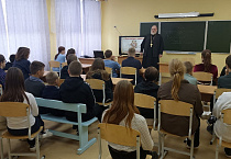 Рычковский священник поздравил местных школьников с Днём народного единства
