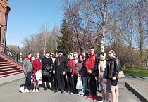 Экскурсия для студентов прошла в кафедральном соборе Кургана