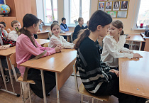 В Александро-Невской гимназии прошел епархиальный тур Кирилло-Мефодиевской олимпиады