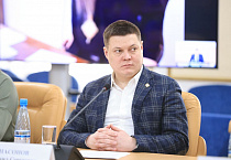 На Совете по сохранению традиционных ценностей в Кургане обсудили вопросы демографии и воспитания