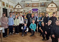 Менщиковские школьники посетили храм Матроны Московской в селе Садовое