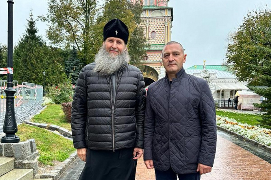 Митрополит Даниил и Александр Ильтяков побывали в Троице-Сергиевой лавре