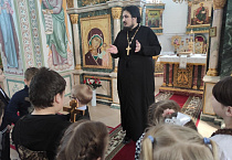 В Частоозерском храме состоялась экскурсия для второклашек
