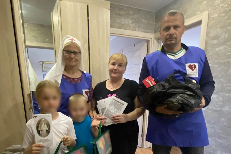 В Кургане «Экипаж милосердия» Порт-Артурского храма вновь посетил многодетные семьи