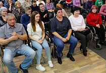 «“Хрустальная” девушка с “богатырским” характером»: в Юговке прошла презентация фильма Курганской епархии о паралимпийской спортсменке