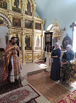 В Кургане сестры милосердия и прихожане поздравили священников с Днём пограничника