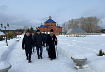 В новом Казанском храме в Чимеево прошел первый молебен