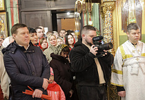 В главном соборе Зауралья встретили Пасху Христову