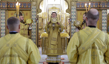 Литургия в день памяти свт. Агафангела исп., митр. Ярославского