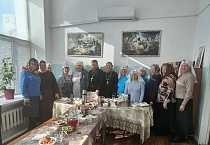 В курганском храме поздравили с юбилеем сестру милосердия