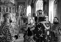 Митрополит Даниил совершил последнюю в этом году Литургию Преждеосвященных Даров