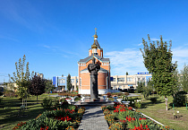 Митрополит Даниил в престольный праздник Порт-Артурского храма Кургана совершил Литургию