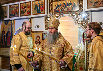 В храме села Темляково два митрополита отслужили Литургию
