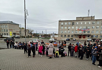 На открытой площадке Глядянского РДК отметили праздник Пасхи
