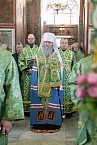 Митрополит Даниил на Всенощном бдении в Александро-Невском соборе освятил вербы