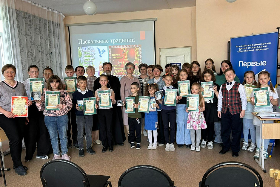 В Петухово священник наградит победителей детского конкурса