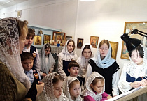 В храме Кургана прошла гимназическая Литургия