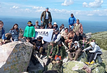 Курганский священник возглавил горный поход на Таганай